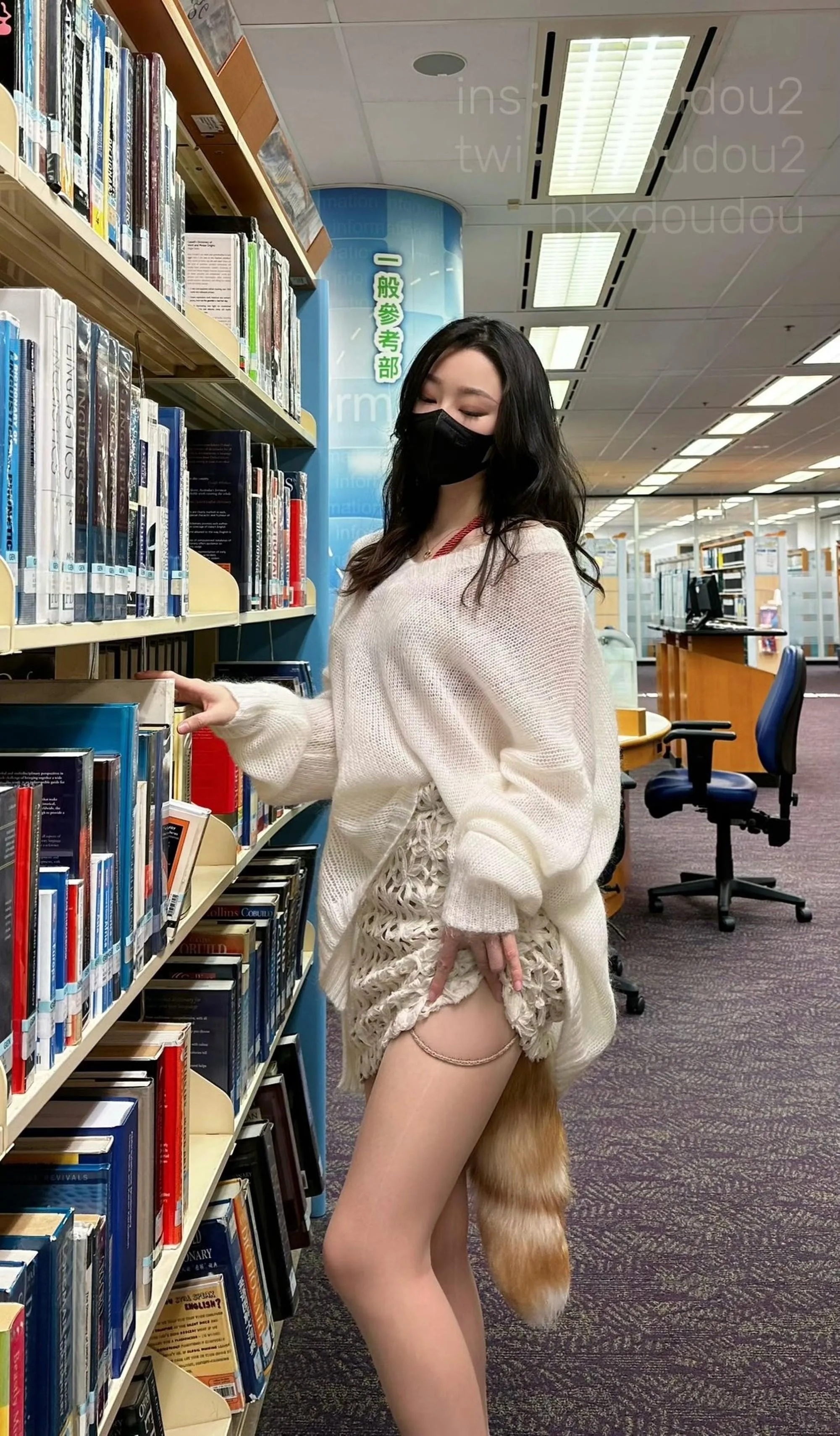是小逗逗 – NO.007 30粉丝著名美团外卖媛网红模特 全量资源 极品露脸大长腿顶级露出专家 [309P]插图4